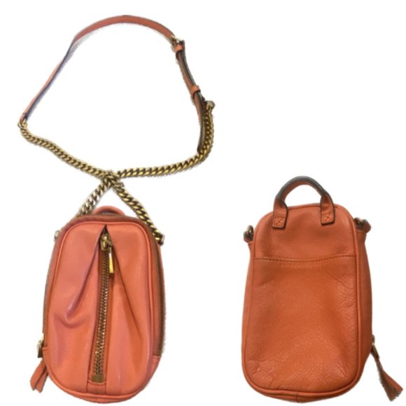 Aimee Kestenberg Handbags - AIMEE KESTENBERG TAMITHA PHONE LEATHER CROSSBODY RFID PEACH CARRIER VGC